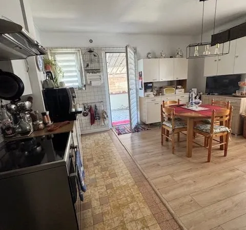 Immeuble 155 m²