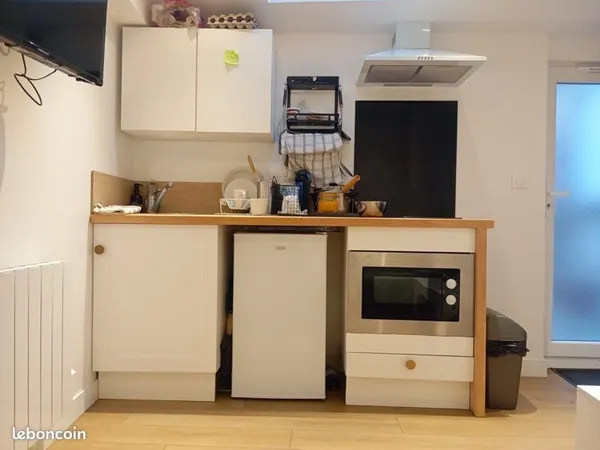 Studio meublé 12m2 à louer