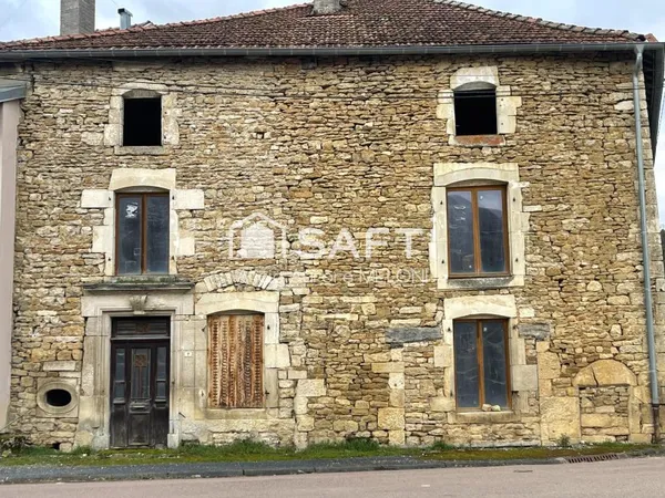 A Huilliécourt - Maison à rénover totalement, gros potentiel !