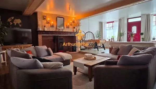 Maison de village de 190 m2 avec jardin et dependances