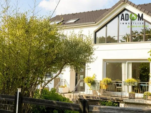 Maison de luxe 6 pièces 146 m²