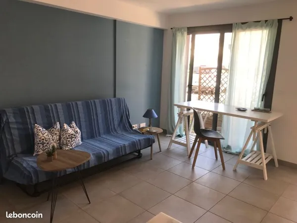 Studio meublé 26m2 Bx