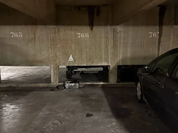 Parking 10 m²