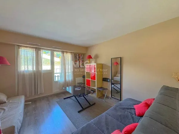 Studio 1 pièce 21 m²