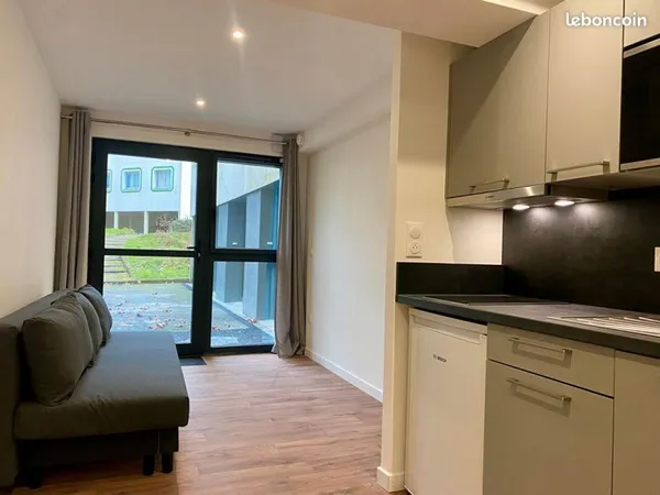 Studio 1 pièce 19 m²