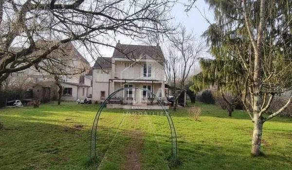 Maison 4 pièces 158 m²