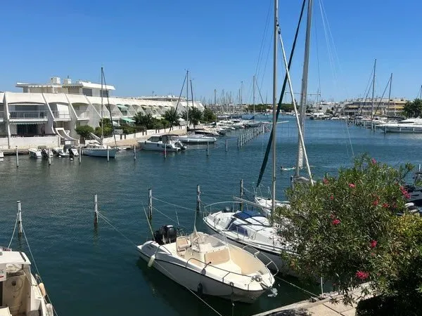 Location ponton
