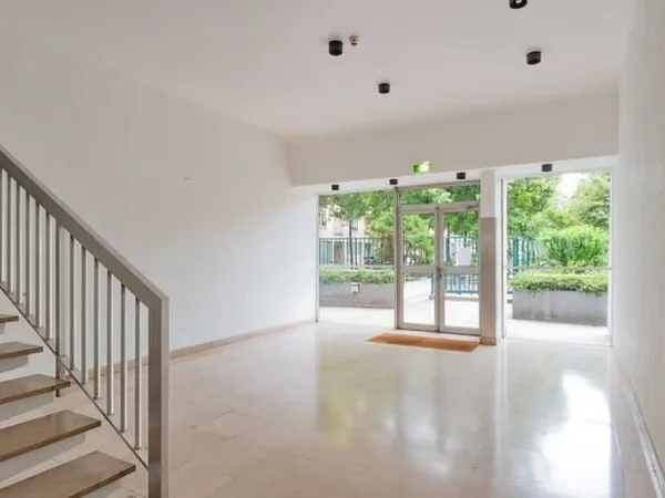 Parking 12 m²
