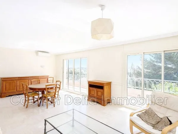 Appartement 3 pièces 89 m²