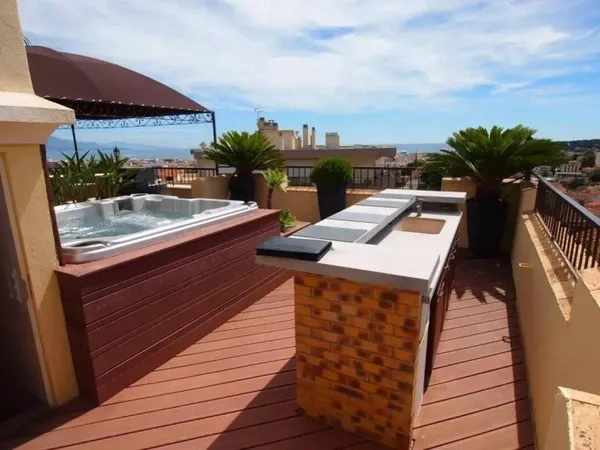 Appartement 270 m²
