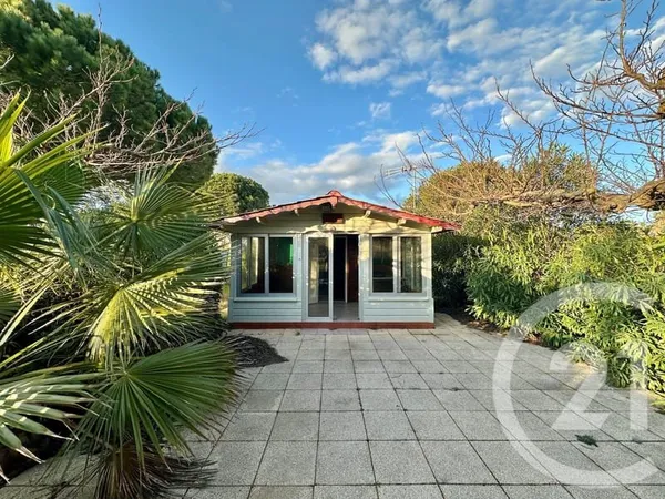 Terrain 1080 m²