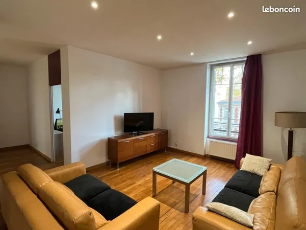 Superbe T4 meublé Lyon 2 secteur Sainte Blandine