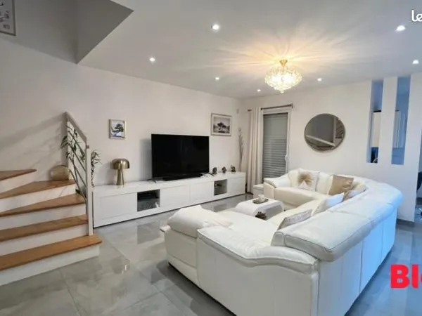 Maison 5 pièces 155 m²