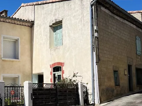 Maison familiale proche des commodités