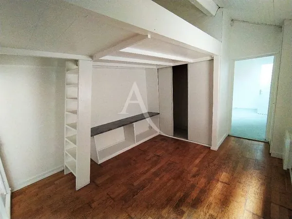 Appartement Nantes 2 pièce(s) 30.09 m2