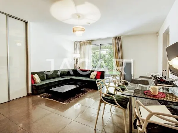 CANNES - OXFORD - REZ-DE-JARDIN A VENDRE
