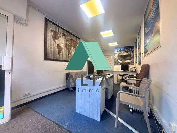 Local commercial 1 pièce 22 m²