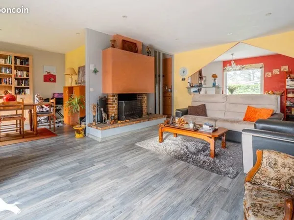 Pavillon 5 pièces 136 m²