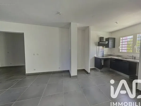 Appartement 2 pièces 61 m²