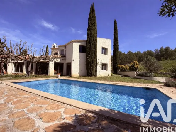 Maison 5 pièces 163 m²