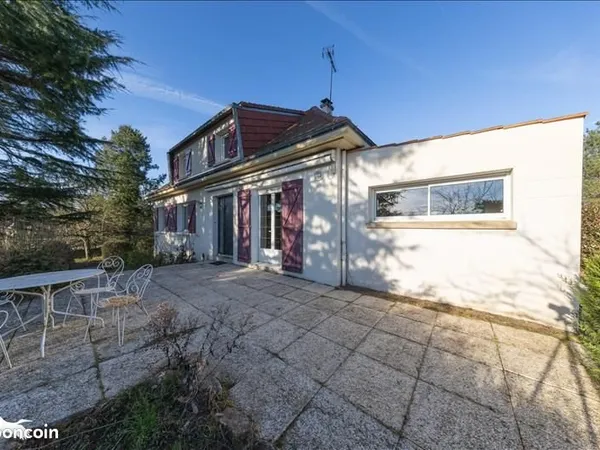 Maison 7 pièces 153 m²