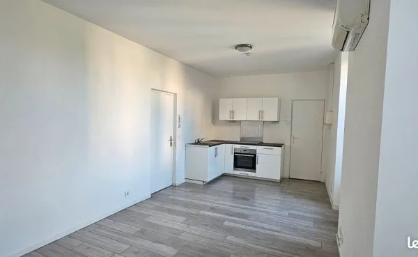 Studio FORCALQUIER - Centre ville