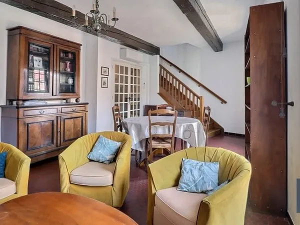 A louer chambre en colocation dans appartement duplex T5 à LE SOLER