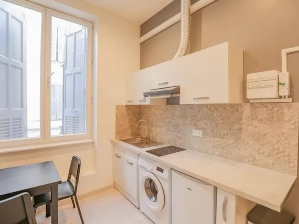 Studio 1 pièce 22 m²