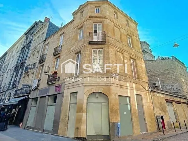 Bien immobilier de rendement Vente Bordeaux  476m² 1648000€