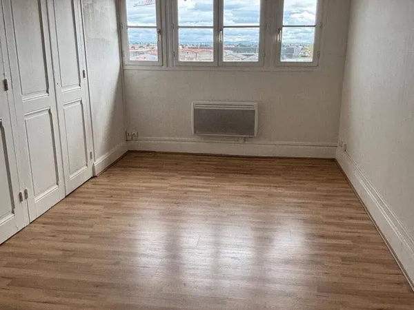 Studio 1 pièce 20 m²