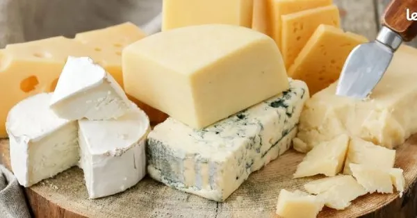 Fromagerie ambulante sur marché