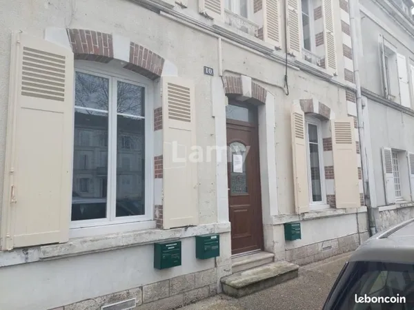 Bureau 50 m²