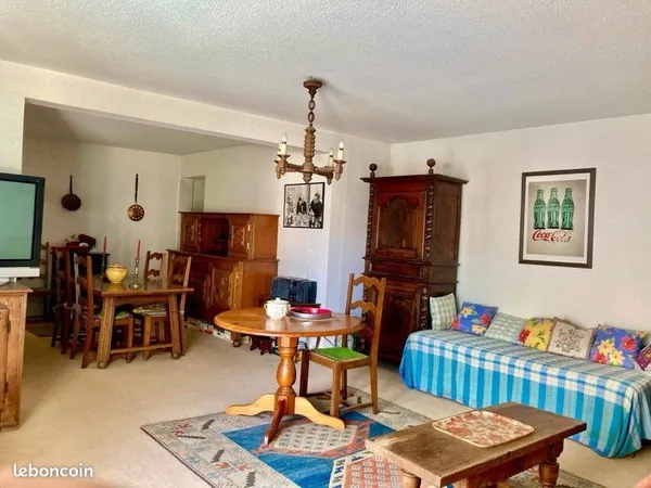 Appartement F3 81 m2 avec terrasse proche plage de la Grande Conche à Royan