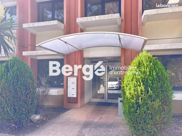 Bureaux 110 m²