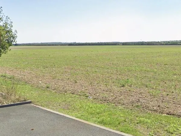 Terrain constructible viabilisé - Saint-Rogation - 300 m² - 148 000 €