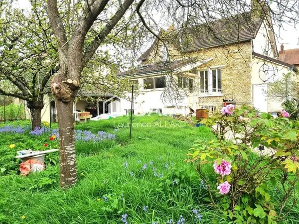 Maison 7 pièces 137 m²