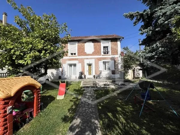 Maison 6 pièces 90 m²