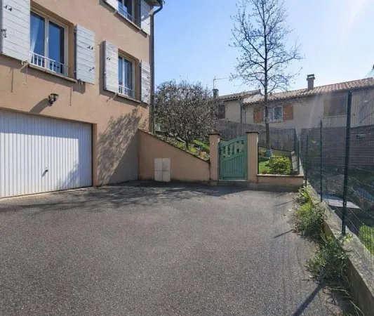 Maison 4 pièces 100 m²
