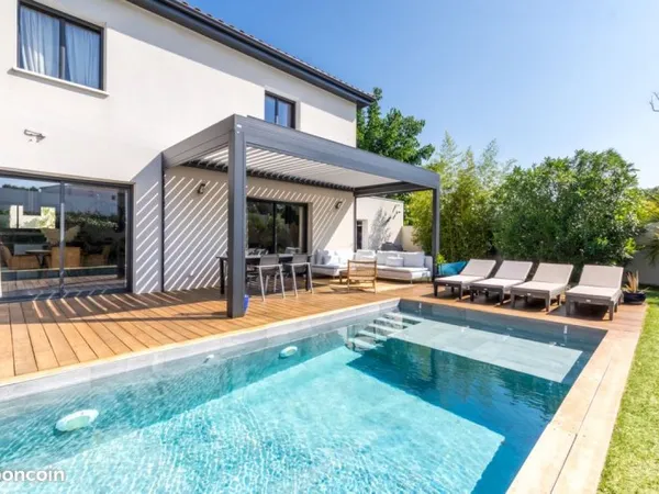 Villa contemporaine RT2012