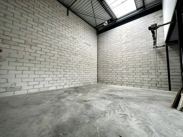 Bureau 211 m²