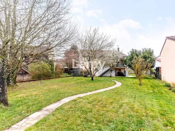 Maison 6 pièces 136 m²