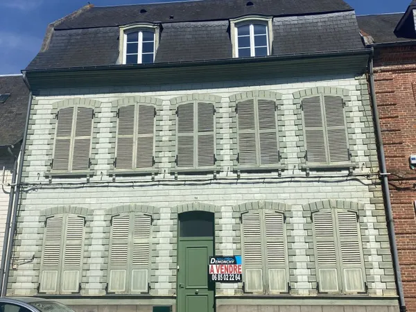 MAISON DE VILLE RENOVEE
