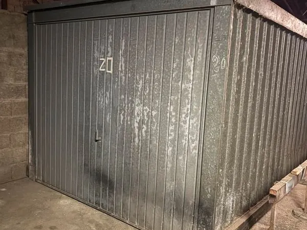 Garage a louer