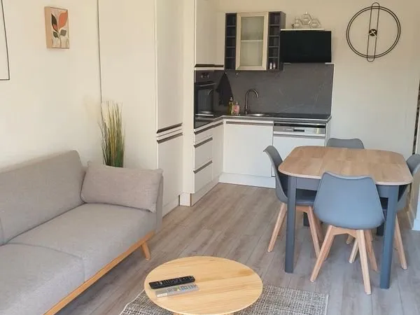APT T4 1er de BELGIQUE