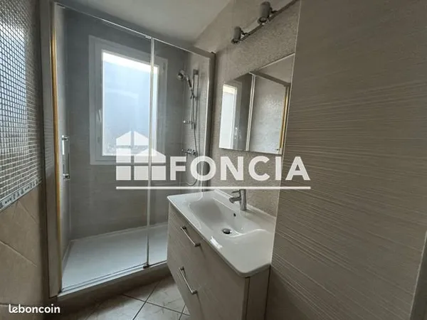 Appartement 4 pièces 74 m²