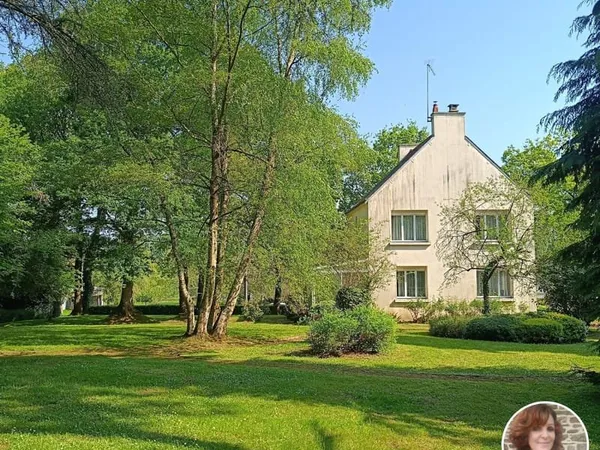 Maison 100m2 sur 4 niveaux, 3 chambres , parc de 3433 m2, La