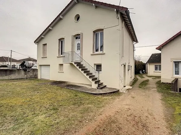 Maison 3 pièces 90 m²