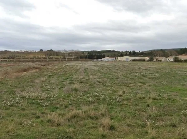 Terrain 1481 m²