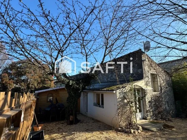 Maison en pierre restaurée