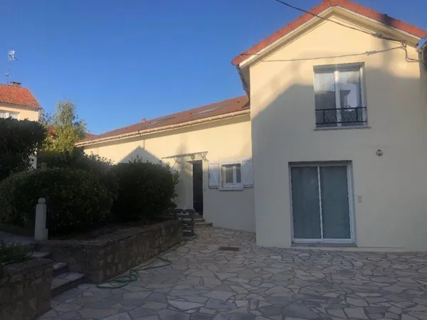 Maison 4 pièces 74 m²
